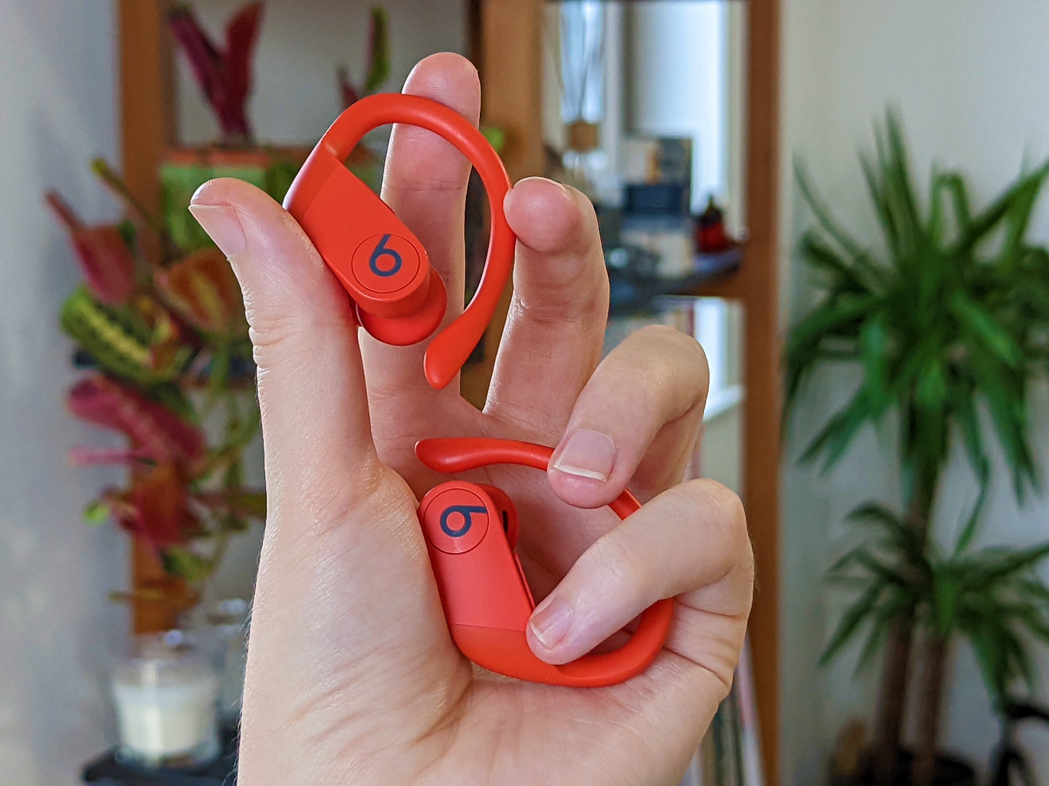 Powerbeats pro best sale lava red review